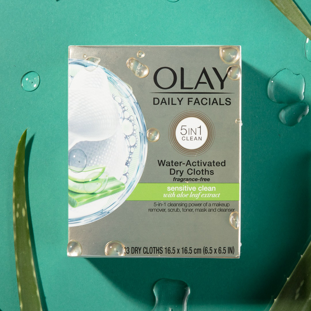 olay daily facials sensitive clean wk3 aloe leaf
